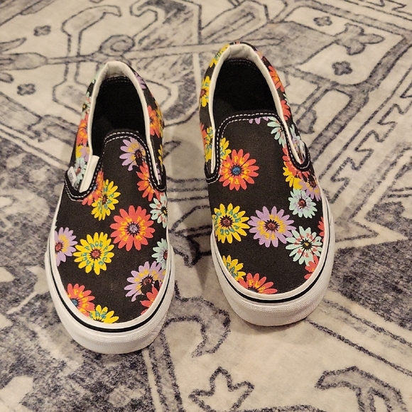 Vans Shoes - Vans Floral Slip-on Sneakers